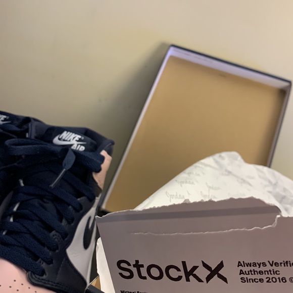 Not for sale YET - Air Jordan 1 Hi OG Bubblegum Women’s Size 8 - Picture 8 of 10